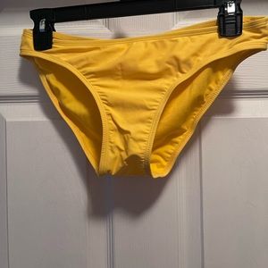 Target, size M, bathing suit bottom